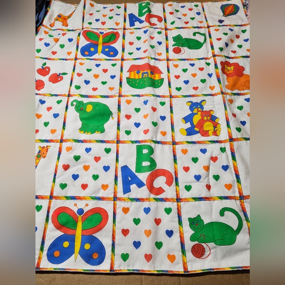 Vintage Noah's Ark Quilted Baby Blanket Handmade 44x38"‎ ABC’s Animals Hearts